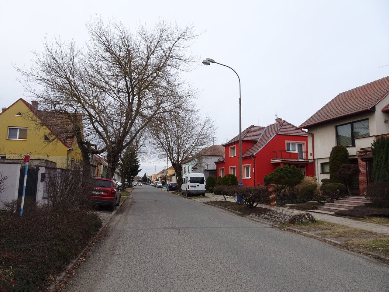 Břeclav-Poštorná - ulice v okolí věznice
