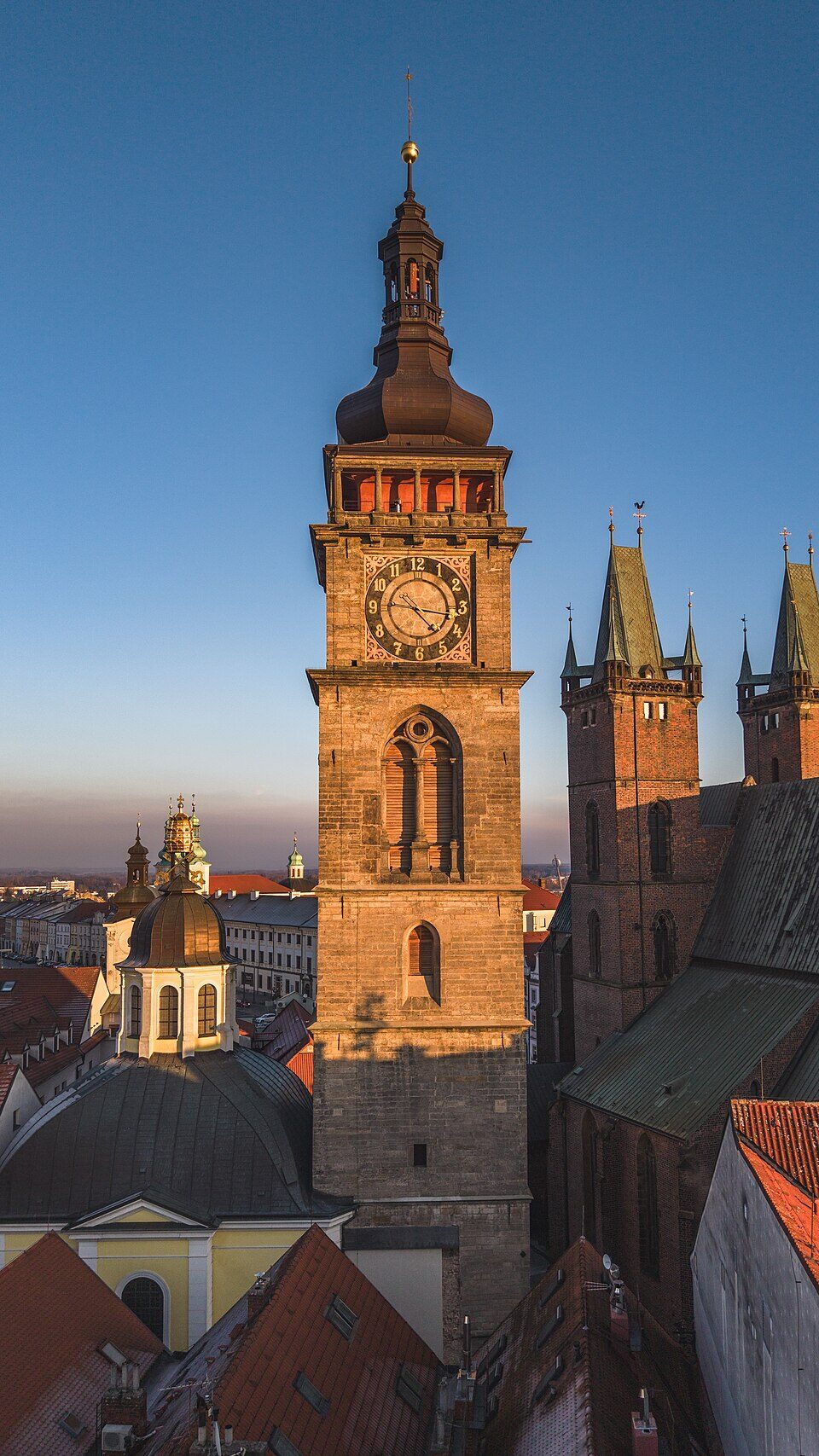 Hradec Králové — Bílá věž a centrum města