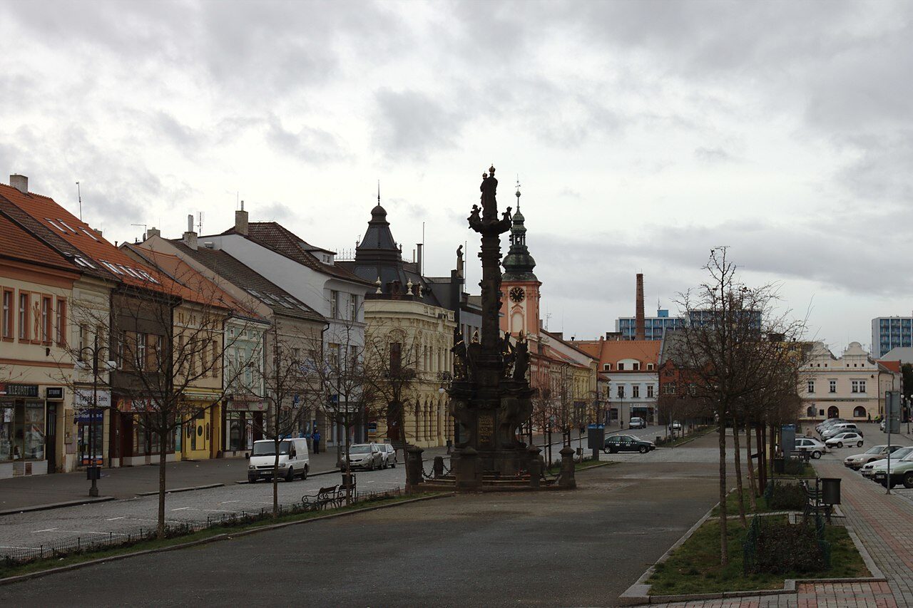 Oráčov — náměstí